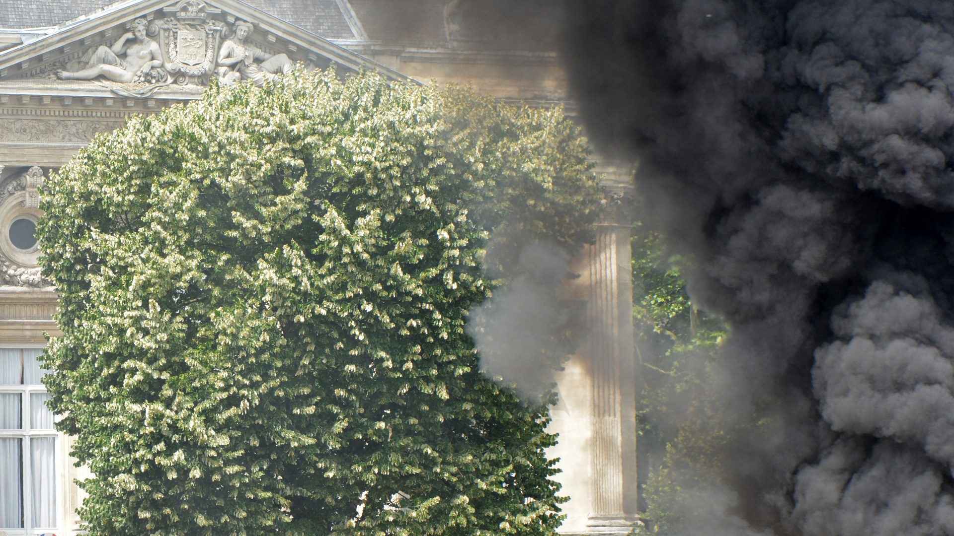13. French Firefighters Sometimes Set Themselves On Fire In Protest