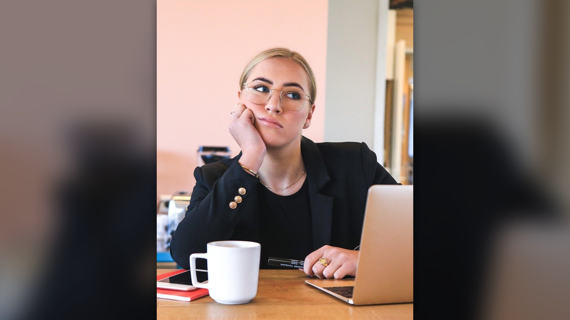 5. Digital Eye Strain And Melatonin Cues