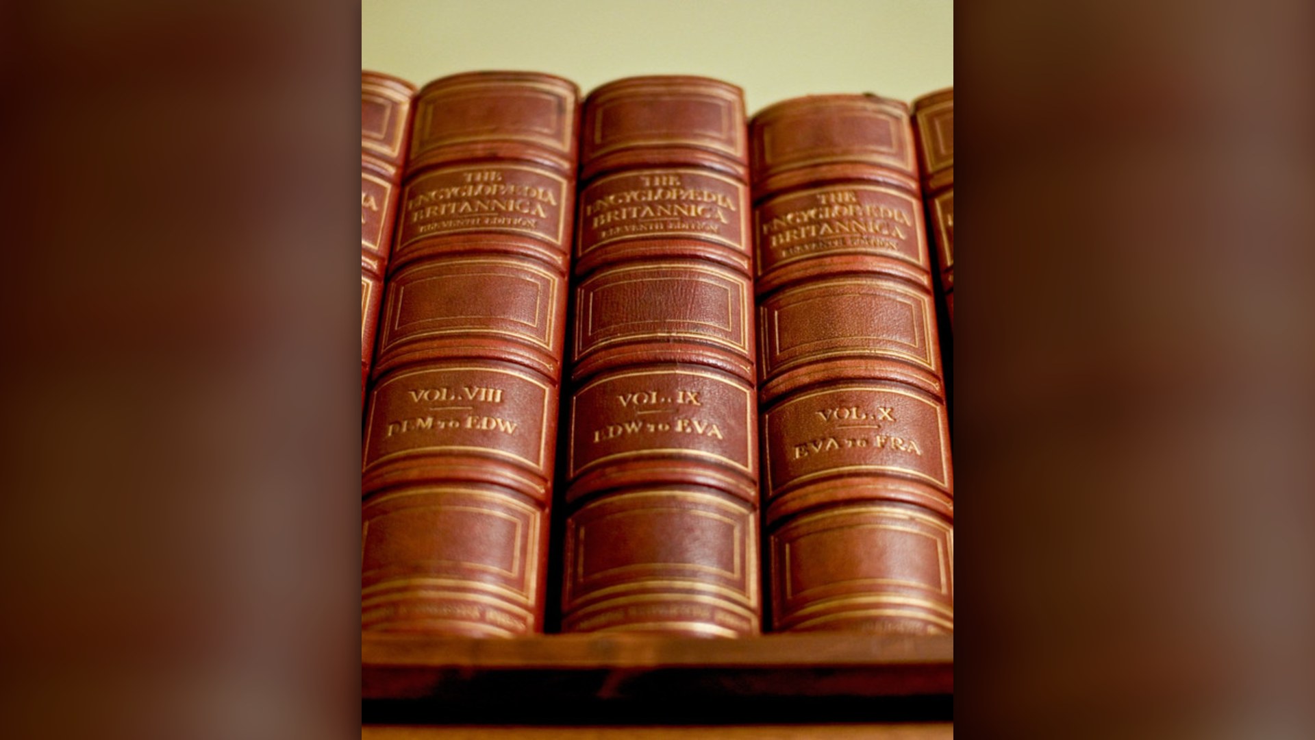 7. Looking Up Facts In Print Encyclopedias