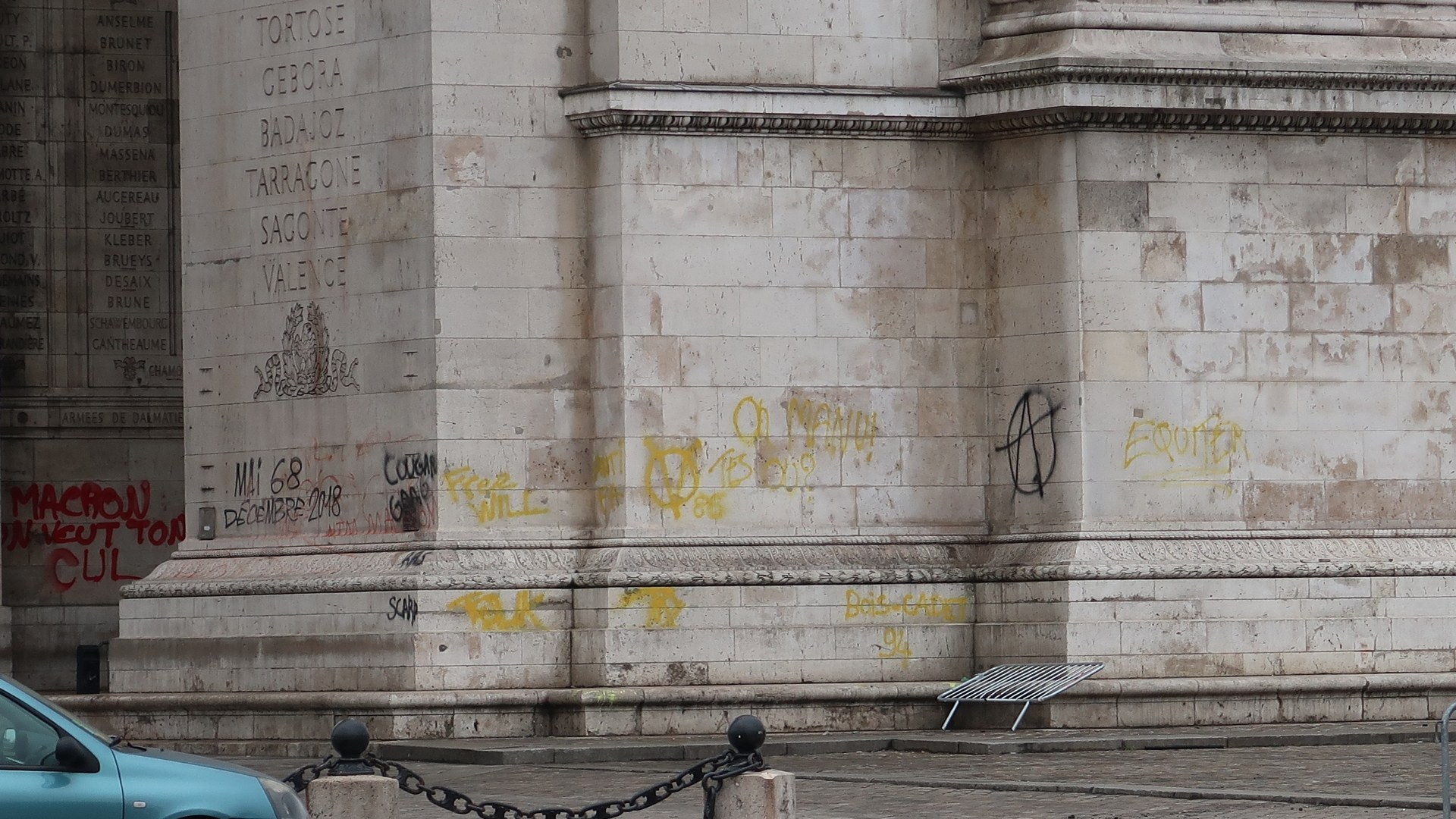 14. Rioters Once Ransacked Inside The Arc De Triomphe