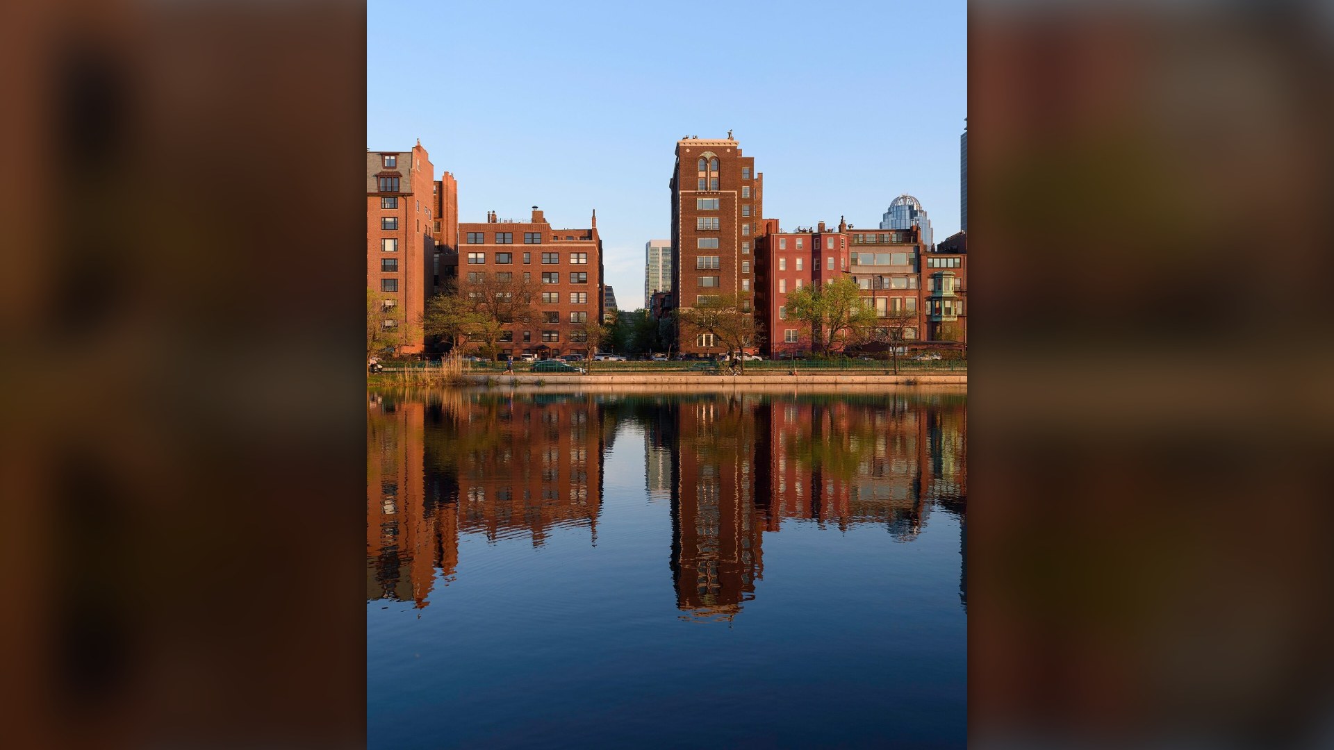 Panoramic view of the Charles River Esplanade and Back Bay skyline in Boston, Massachusetts.