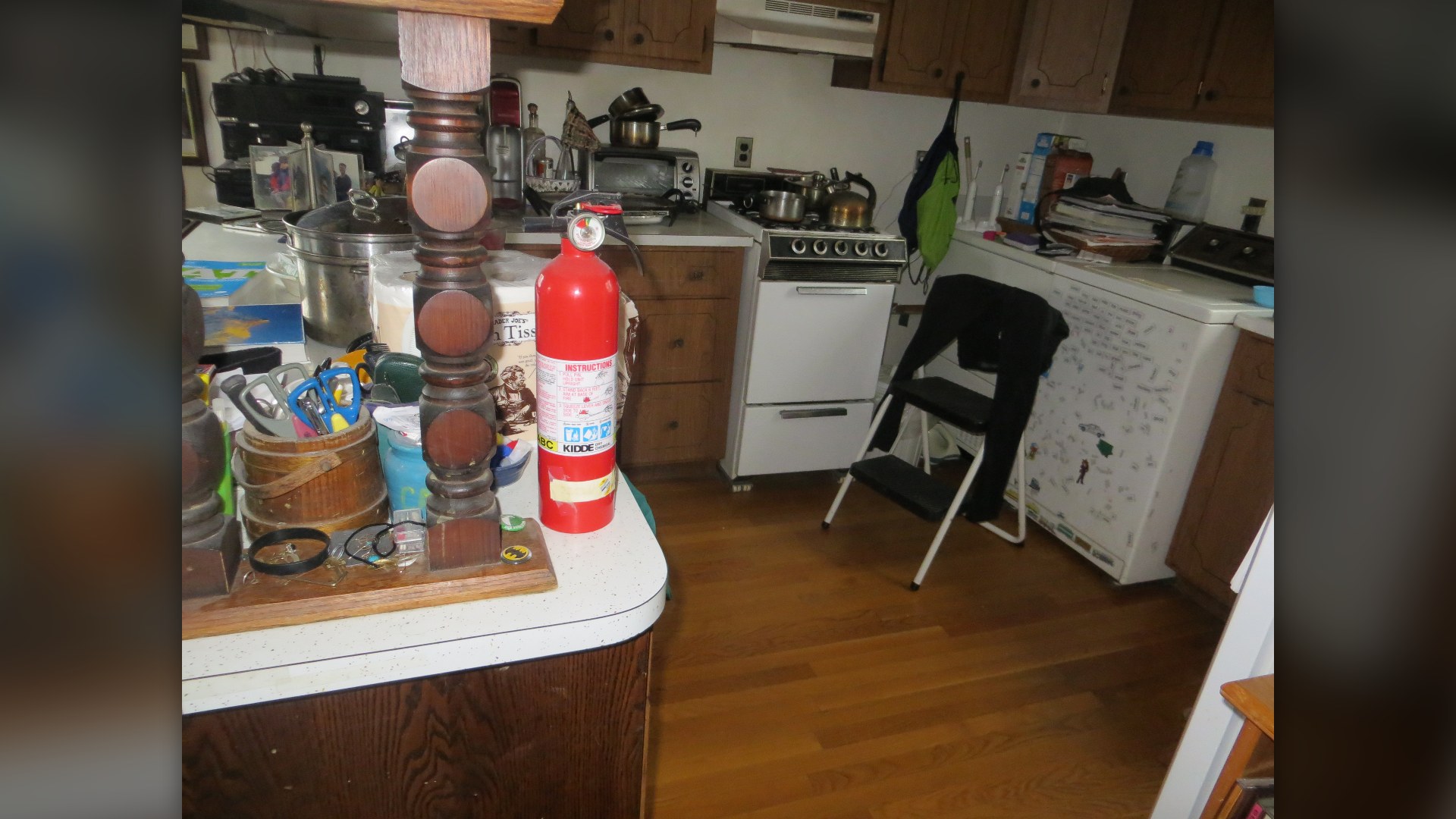 #6. Kitchen Fire Extinguishers — Replace Every 5–10 Years