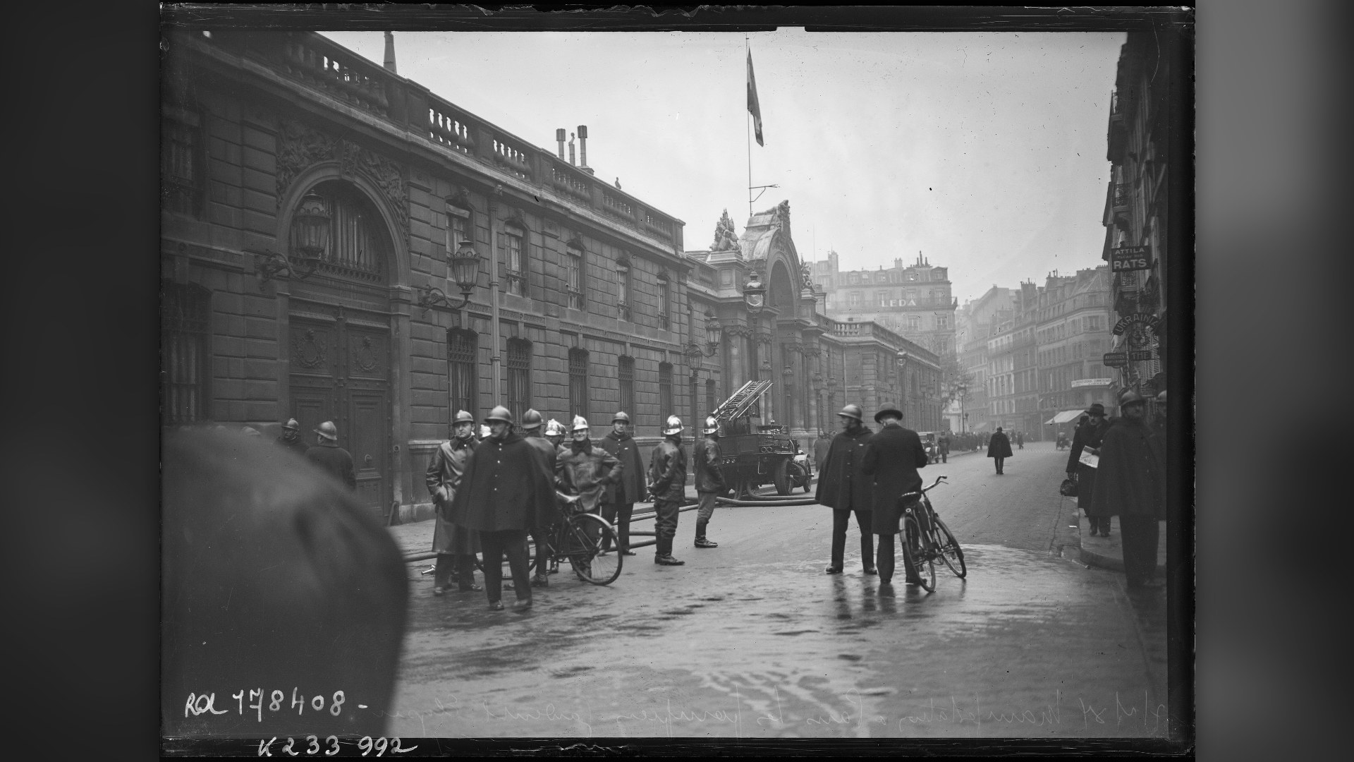 4. A 1934 Riot Outside Parliament Nearly Toppled The Republic