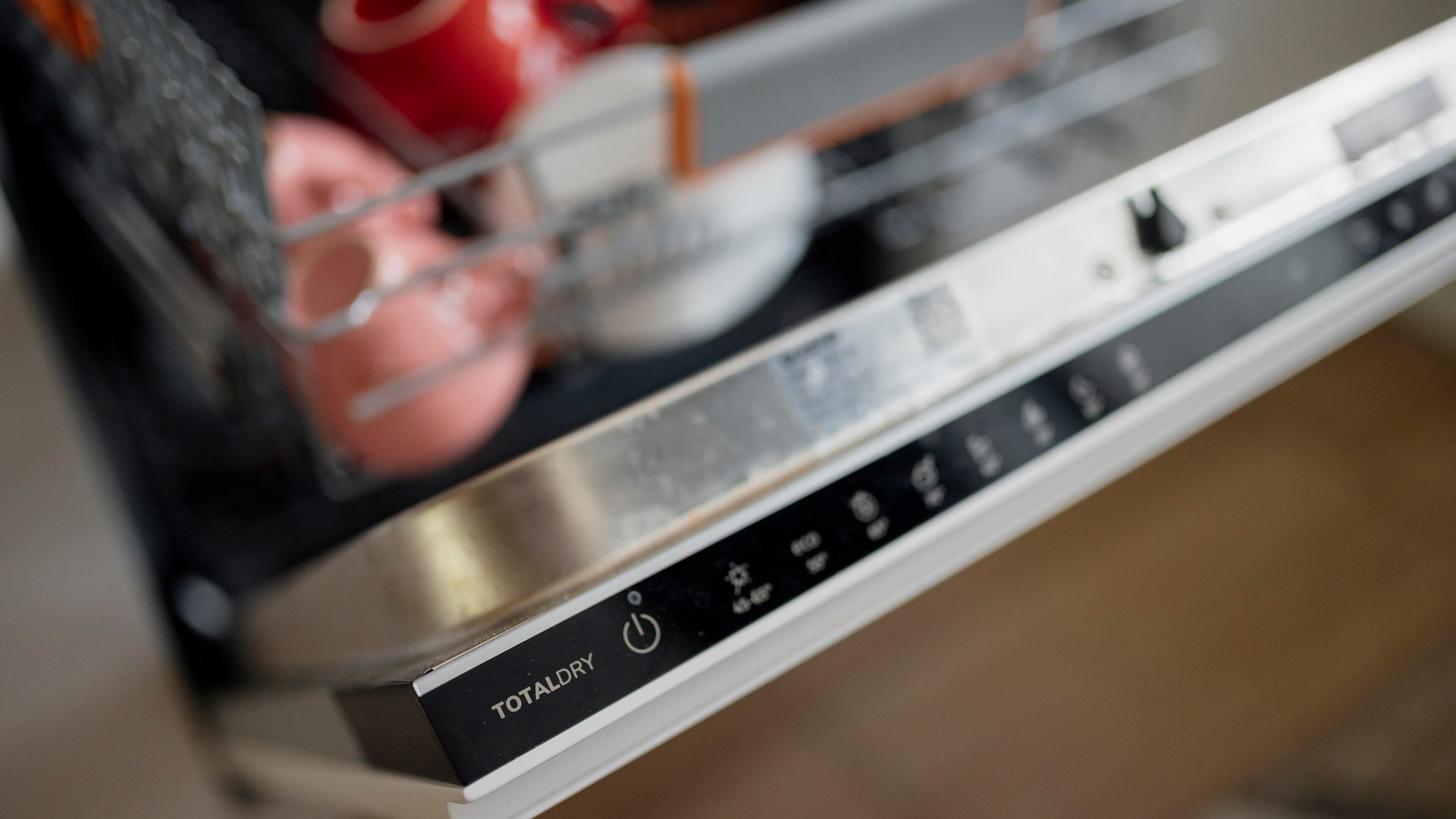 10. Automated Mechanical Dishwasher — Josephine Cochrane