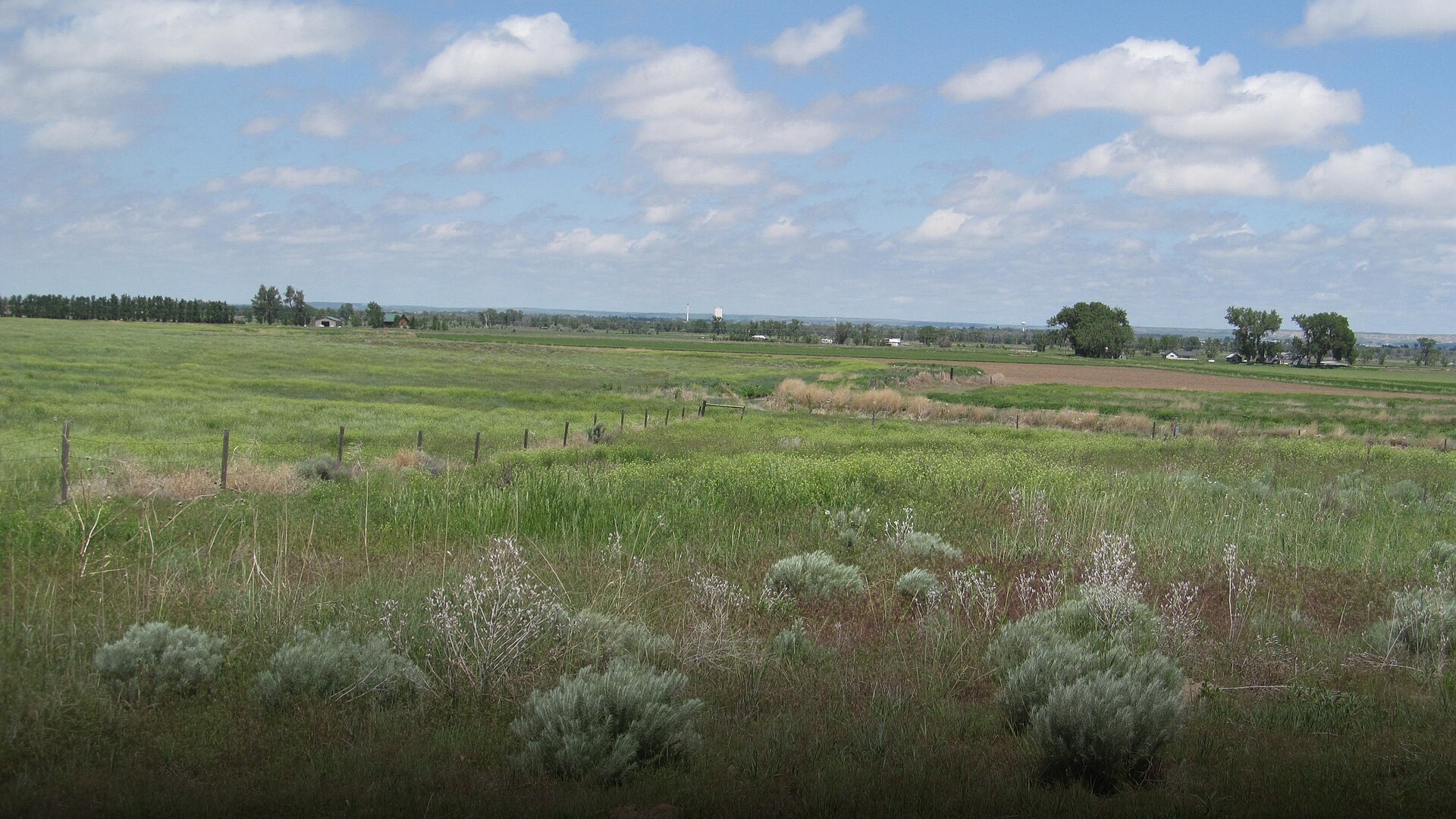 Scenic view of Nebraska representing retirement affordability.