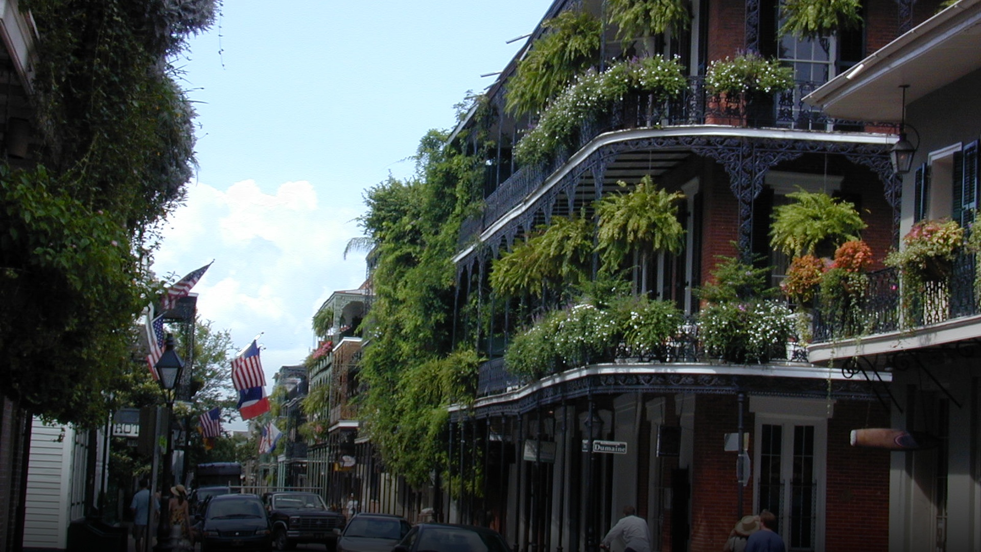 Scenic view of Louisiana representing retirement affordability.