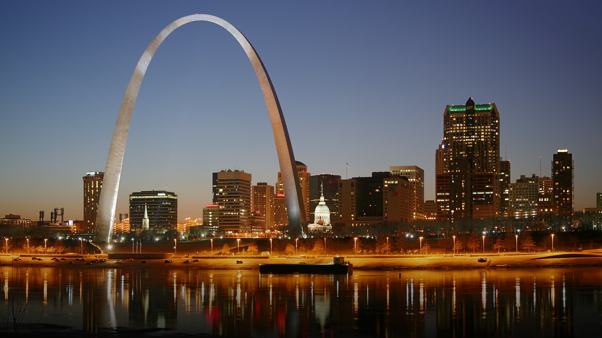 Scenic view of Missouri representing retirement affordability.