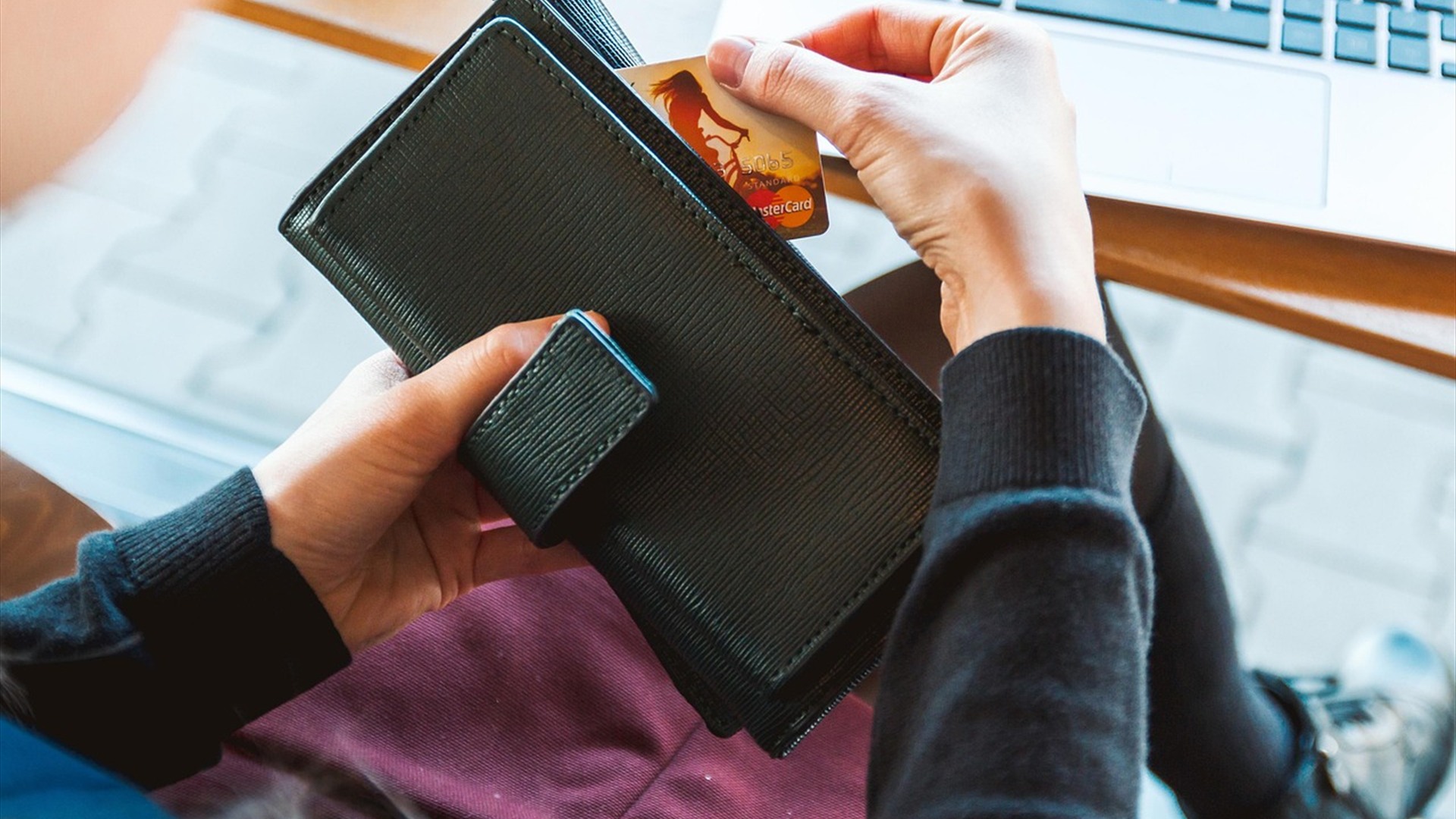 7. Always Paying Off Credit Cards In Full
