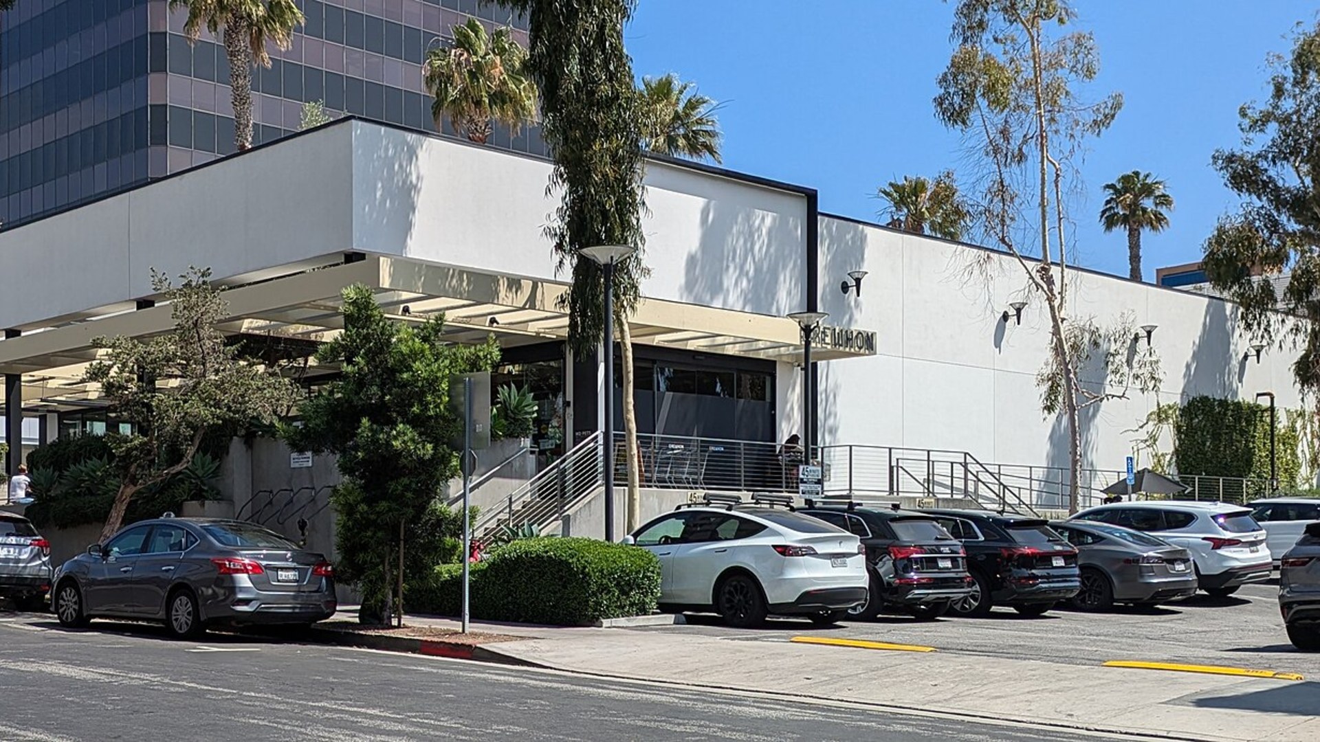 Erewhon Market store branch in Santa Monica Los Angeles