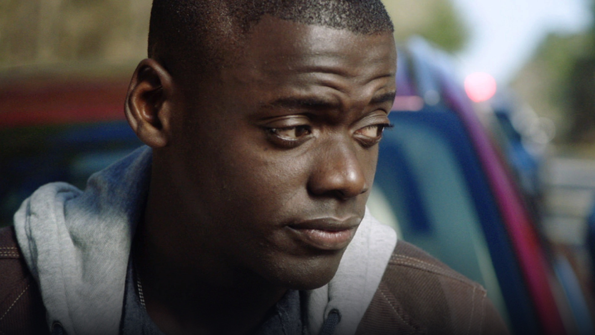 Film scene backdrop from 25. Get Out (98%)