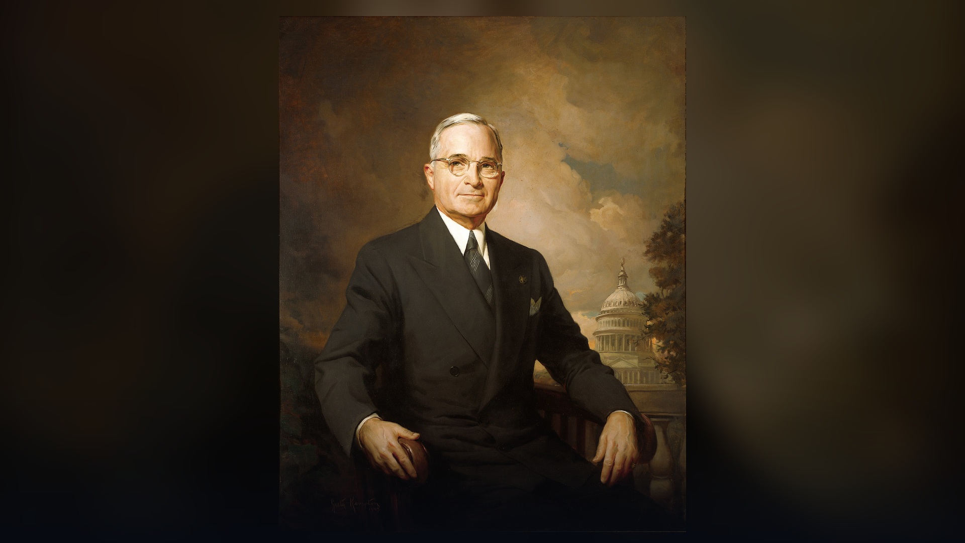 Official presidential portrait of Harry S. Truman.