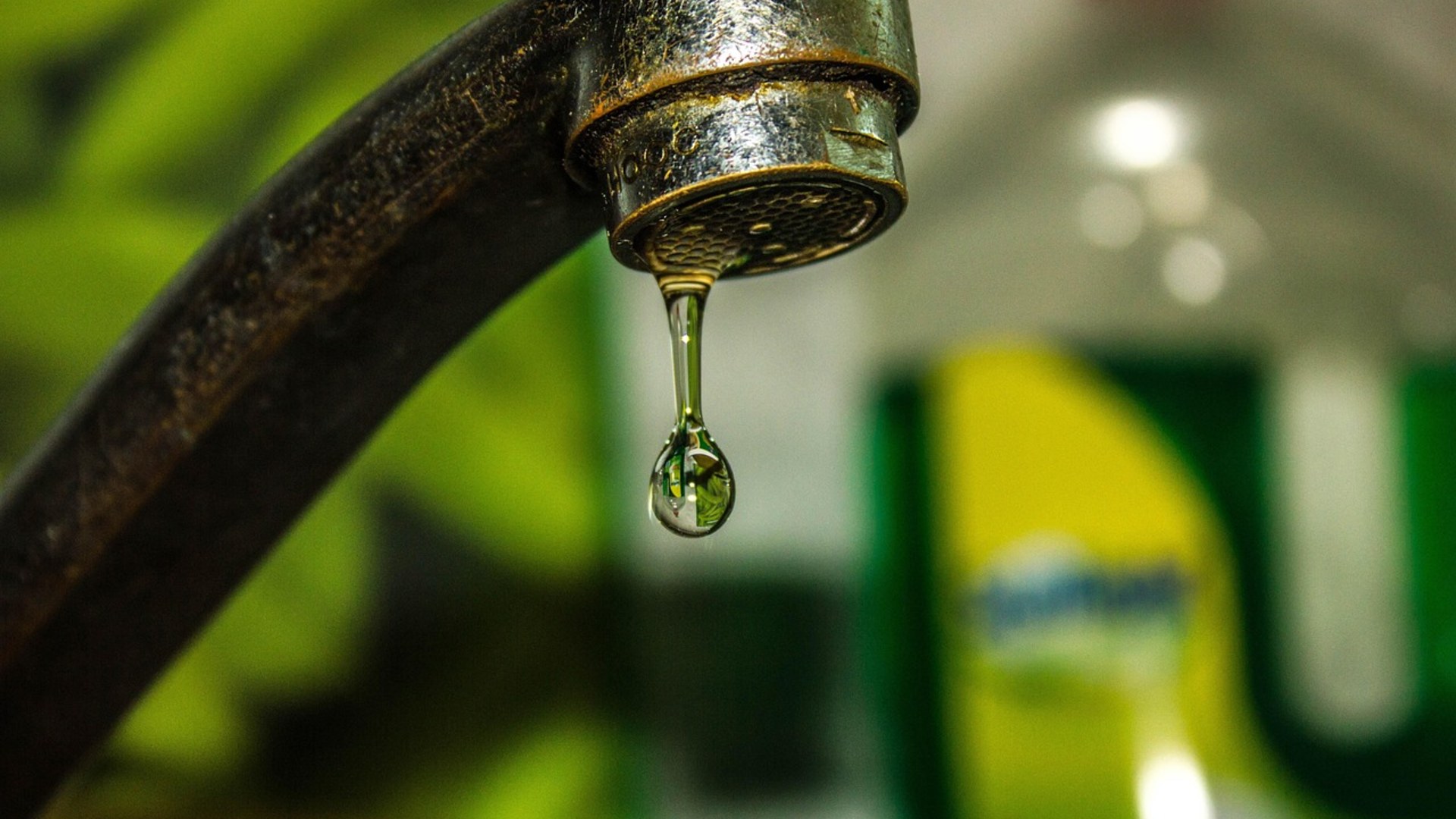 #5 Letting Indoor Faucets Drip To Guard Pipes