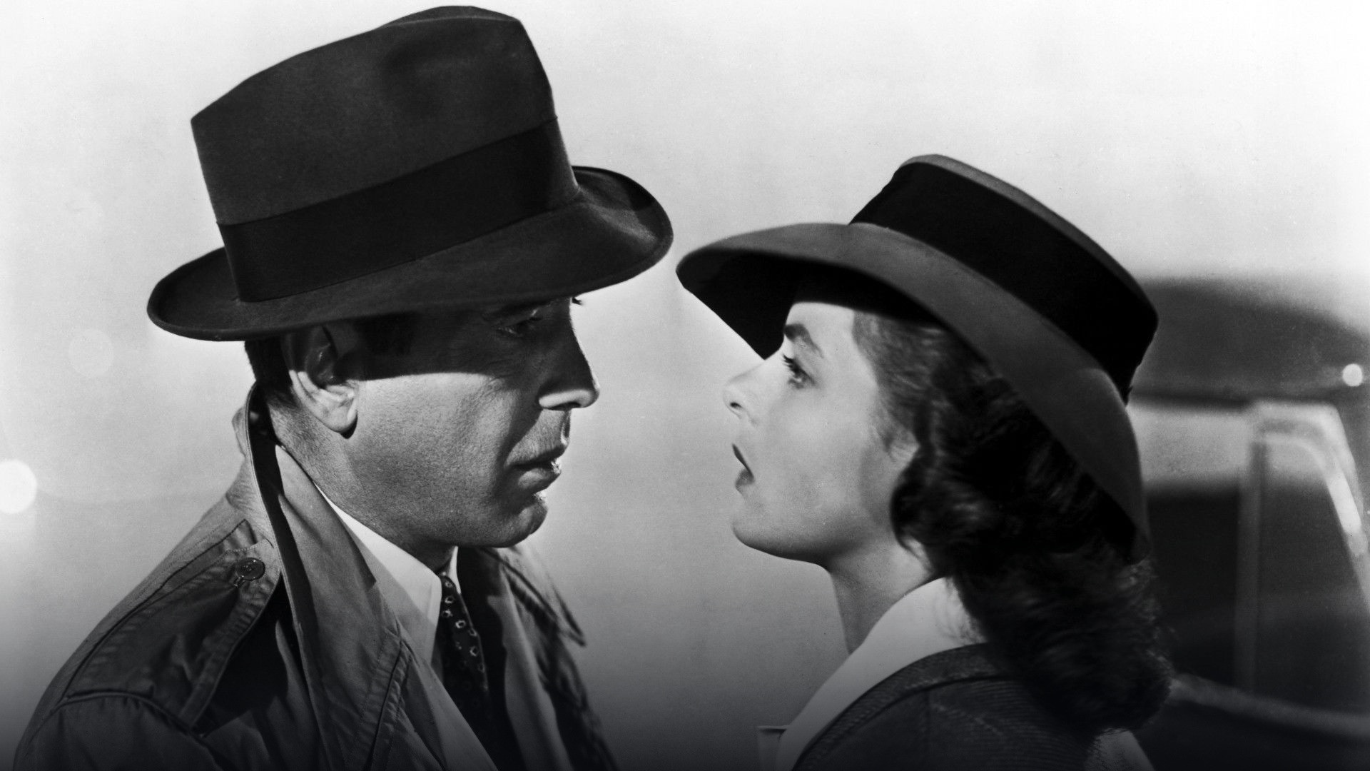 Film scene backdrop from 14. Casablanca (99%)