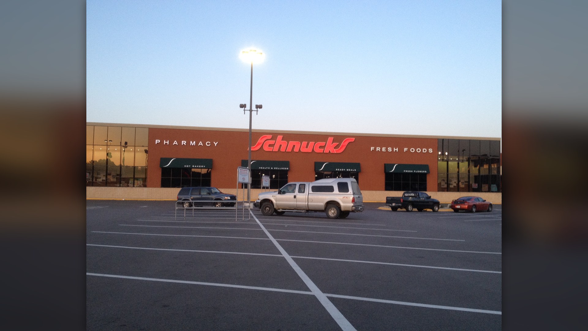 Exterior of a Schnucks supermarket in Festus, Missouri, representing the value-focused Midwest grocery chain at #15.