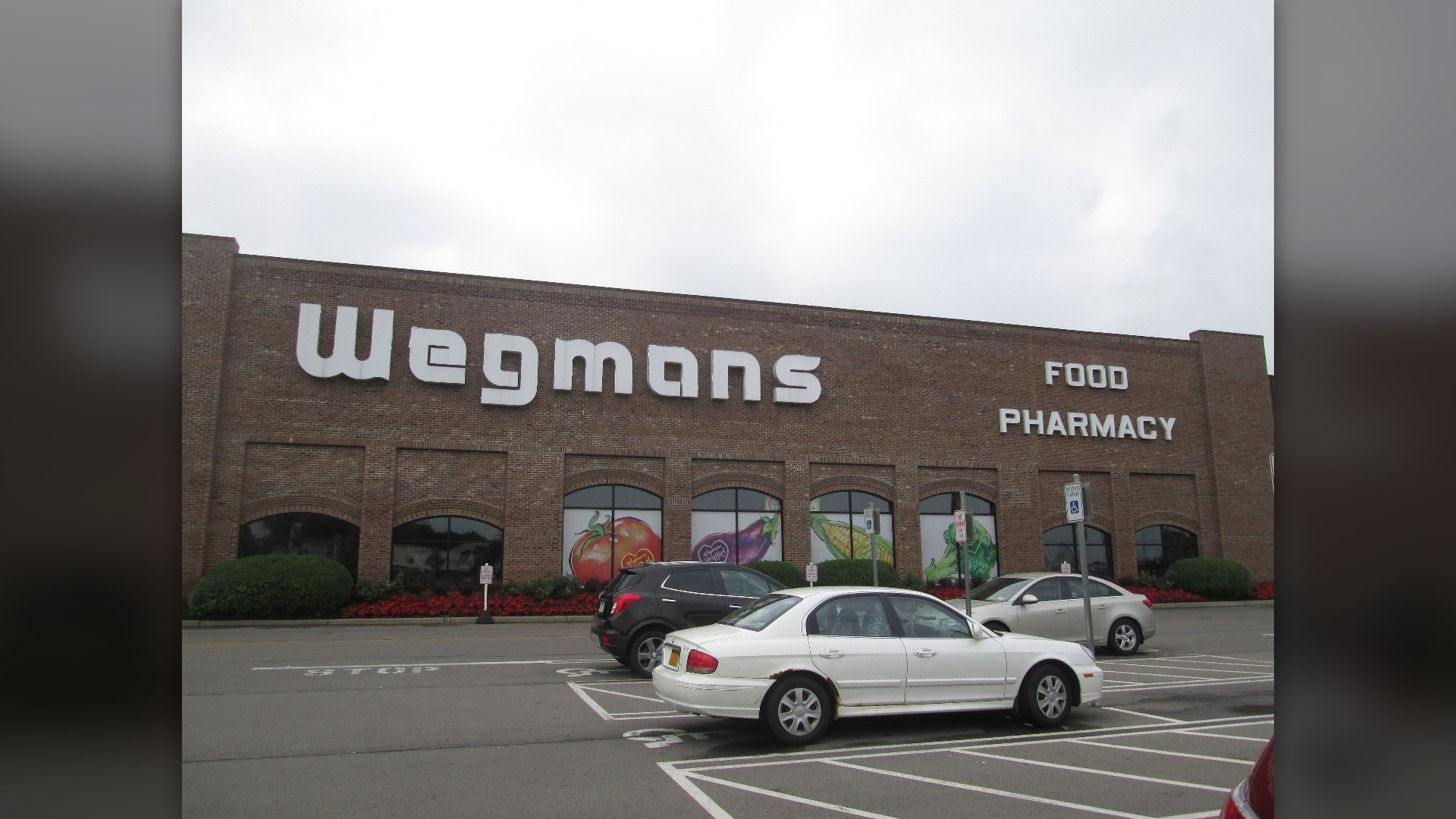 Wegmans supermarket store exterior in Rochester New York