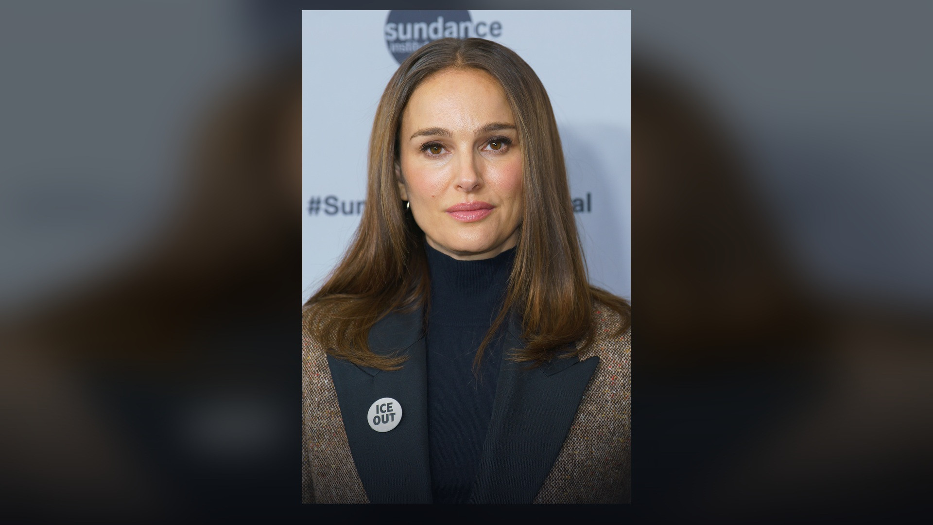 High-resolution portrait of Natalie Portman looking at the camera