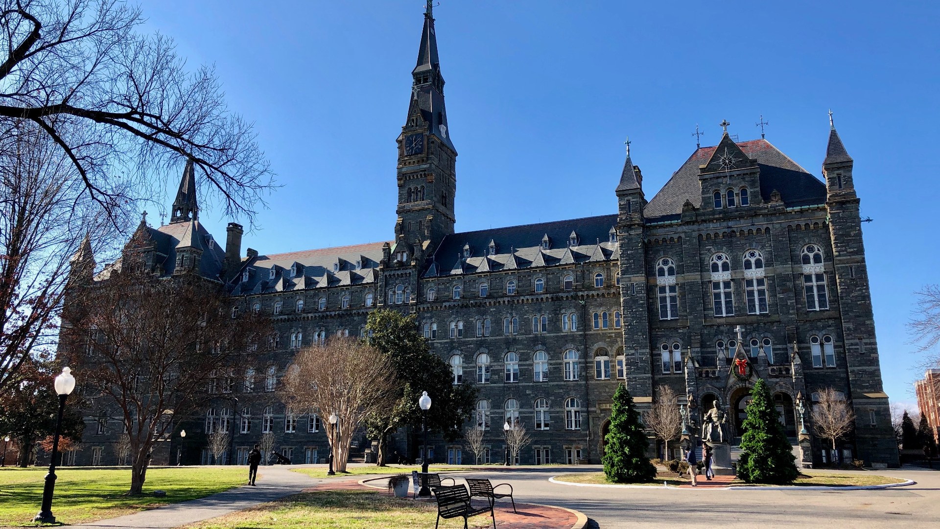 1. Academic Honors At Georgetown (2006)