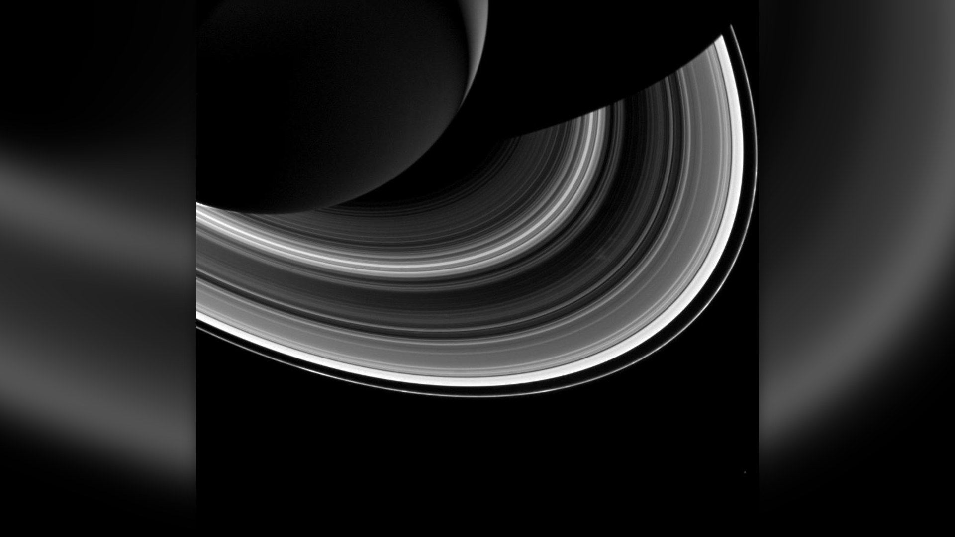 5. Saturn's Atmospheric Belts