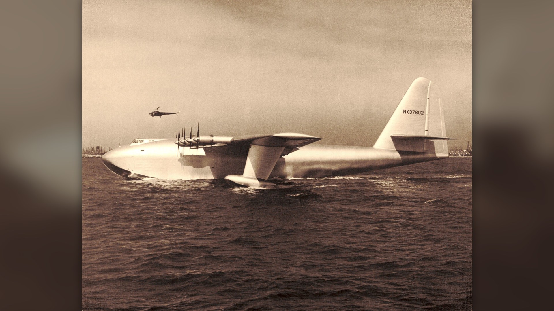 5. Hughes H-4 Hercules (Spruce Goose)