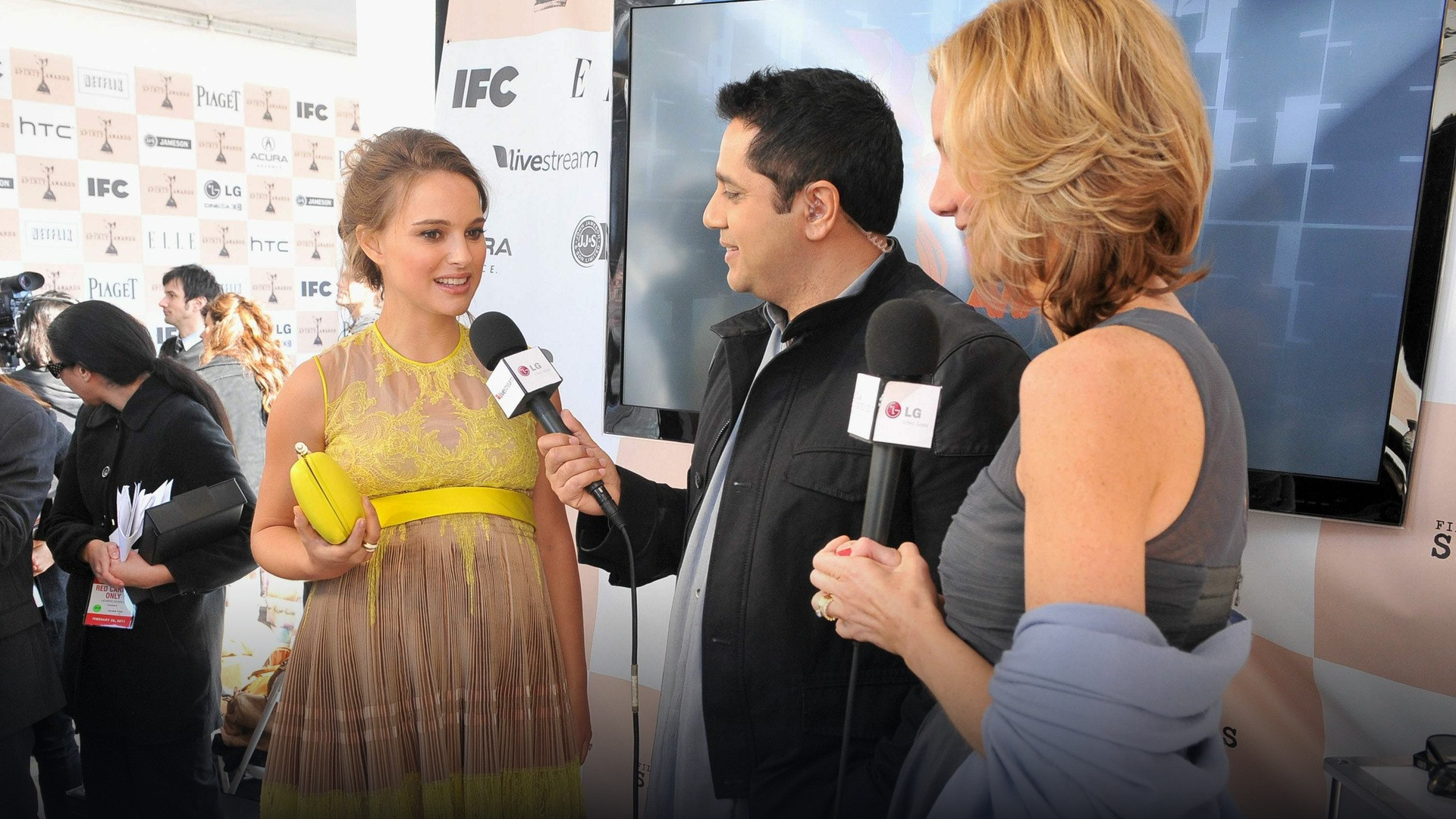 Natalie Portman speaking at the Film Independent Spirit Awards