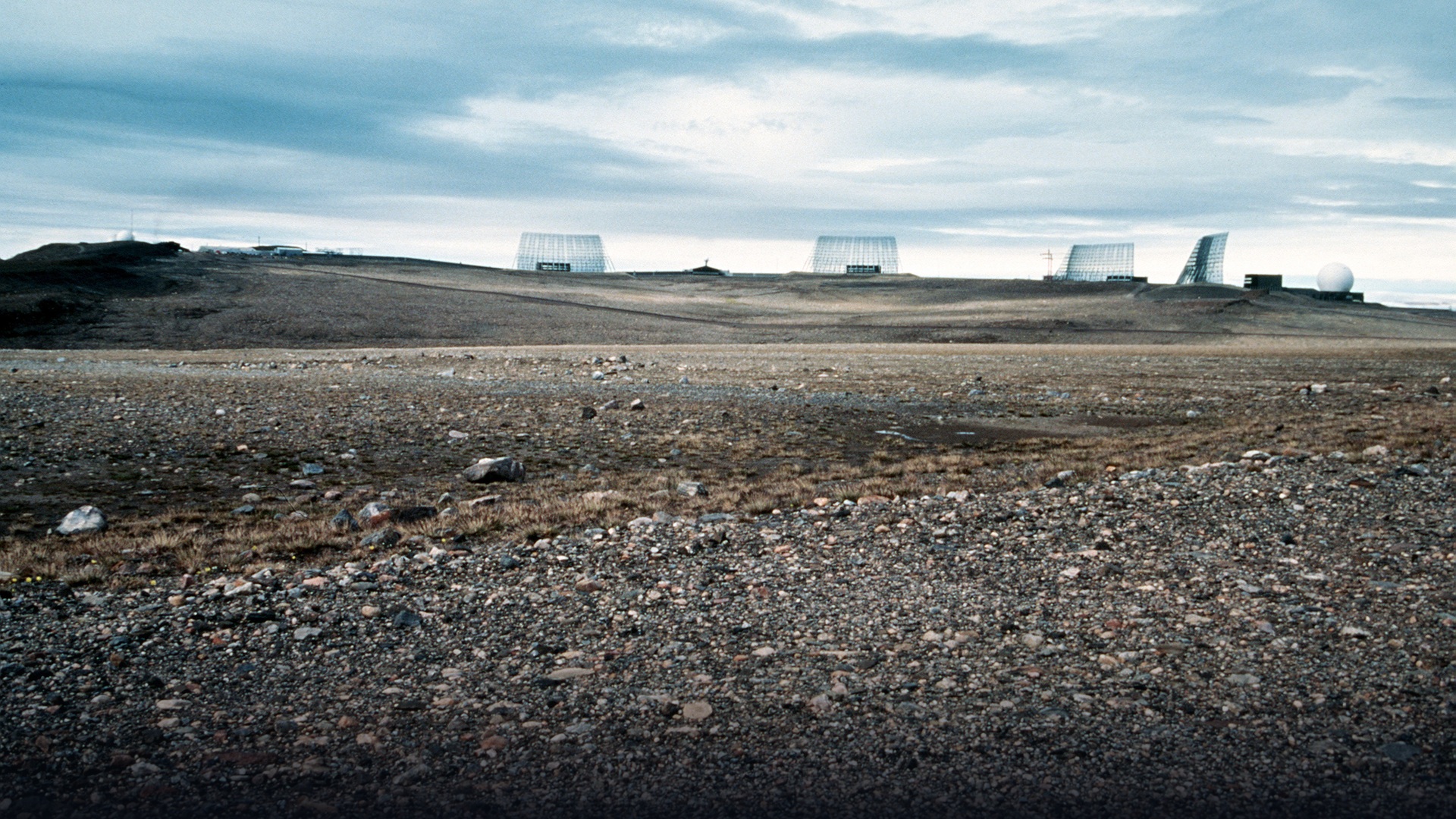 Phased-array early warning radar facility at Pituffik Space Base in Greenland.